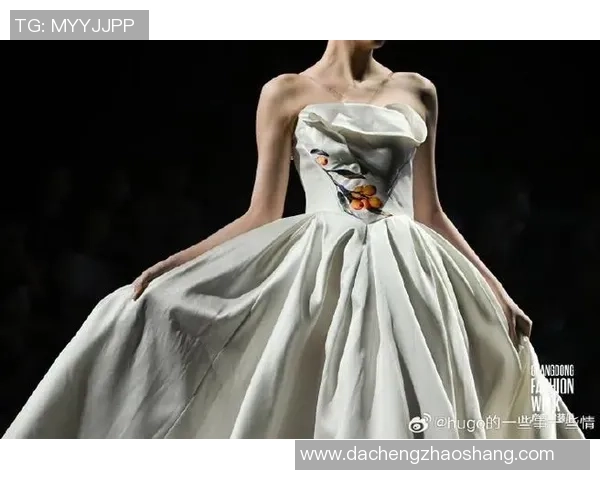 踢足球刺绣艺术的魅力与技巧探索,传承与创新的完美结合